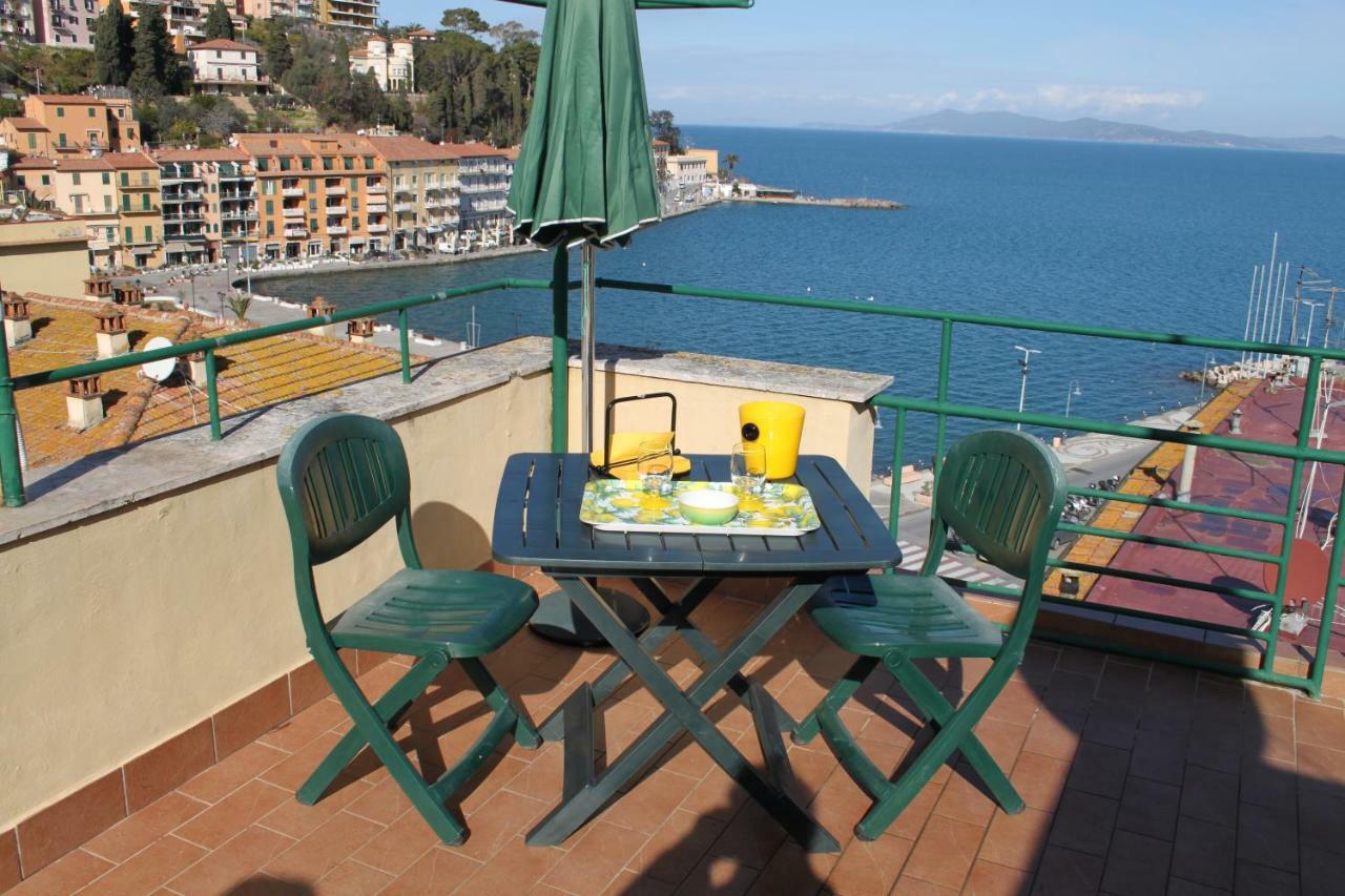 La Casetta In Piazza Porto Santo Stefano  Exteriör bild